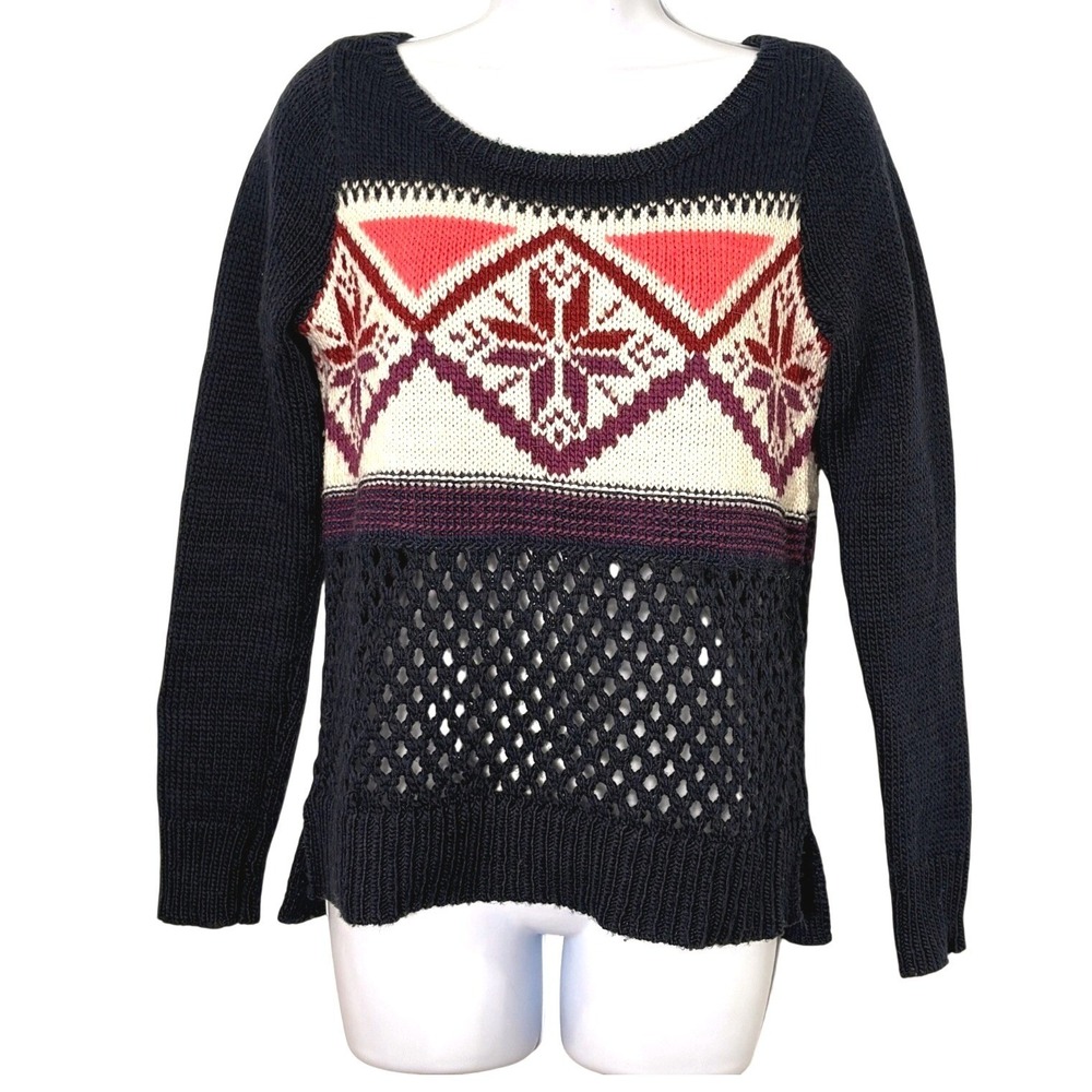 American Eagle Navy Open Knit Fair‎ Isle Sweater Small Coastal Festival Laying
